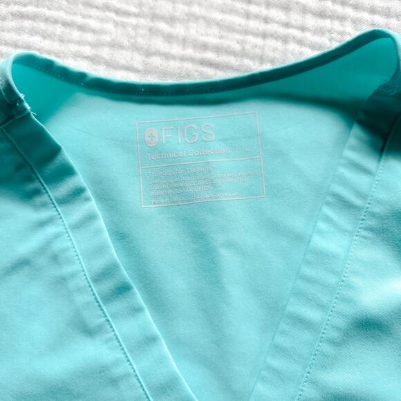 FIGS Zamora Jogger & Casma 3-Pocket Fresh Aqua Scrub Set - Picture 6 of 10